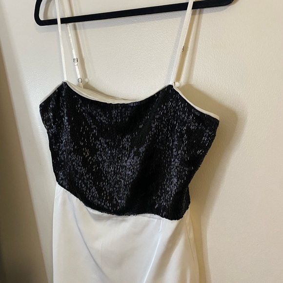 Ramy Brook Ariel Dress Black and Cream Mini beaded Evening Dress  size 10 - Picture 8 of 12